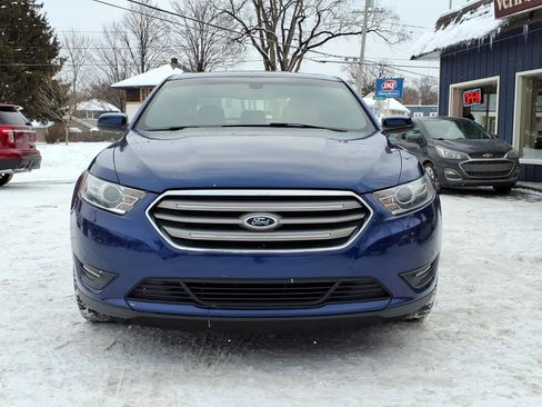 Used 2014 Ford Taurus SEL w/ Equipment Group 201A image 2