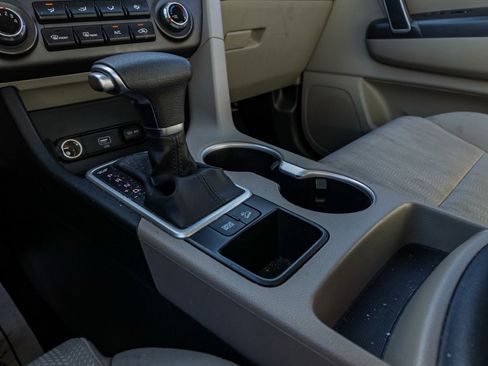 Used 2022 Kia Sportage LX image 30