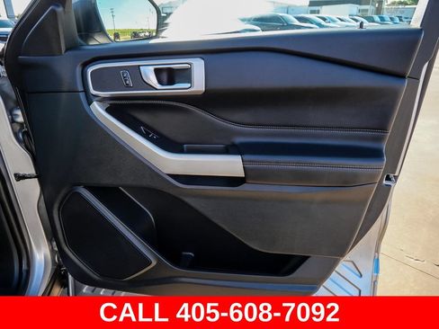 Used 2021 Ford Explorer XLT w/ Equipment Group 202A AWD/4WD image 21