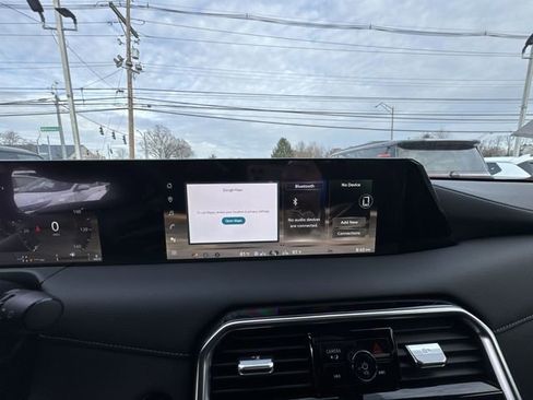 New 2026 Nissan Armada SL w/ Captain's Chari Seat Package image 16