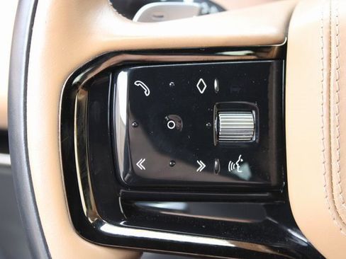 Used 2023 Land Rover Range Rover Sport SE Dynamic image 13