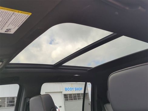 Used 2026 Chevrolet Suburban RST image 19