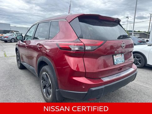 Certified 2024 Nissan Rogue SV w/ SV Premium Package AWD/4WD image 12