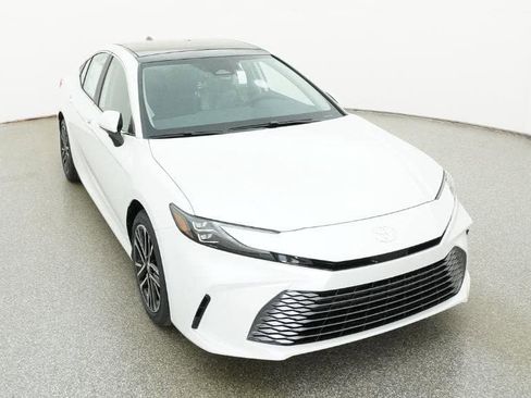 New 2026 Toyota Camry XLE FWD image 14