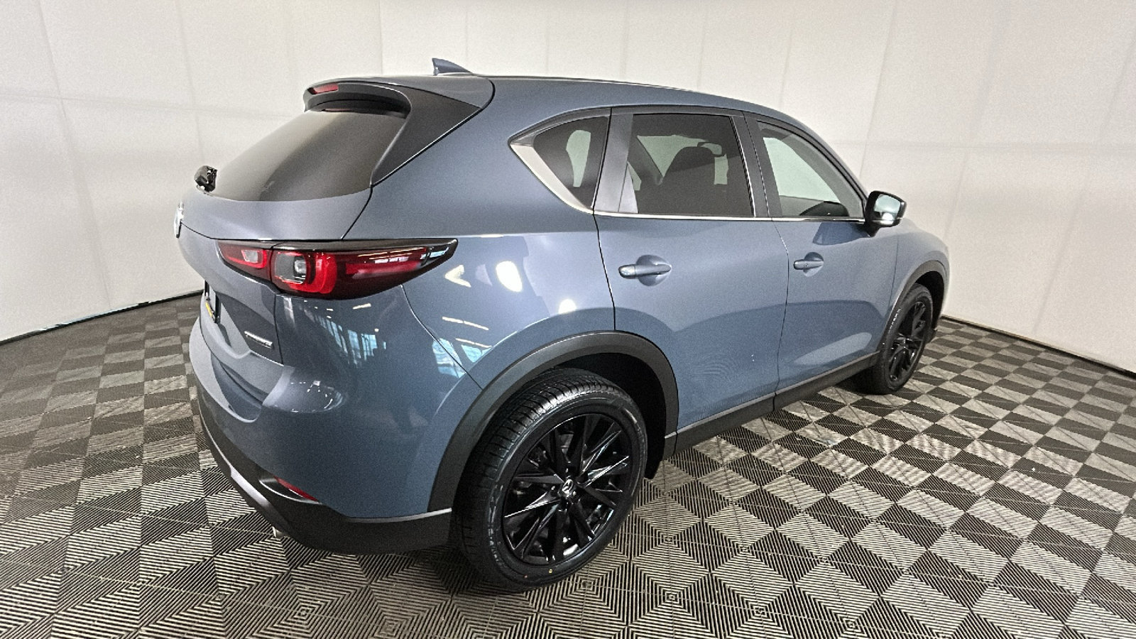 Used 2025 MAZDA CX-5 Carbon Edition AWD/4WD image 3