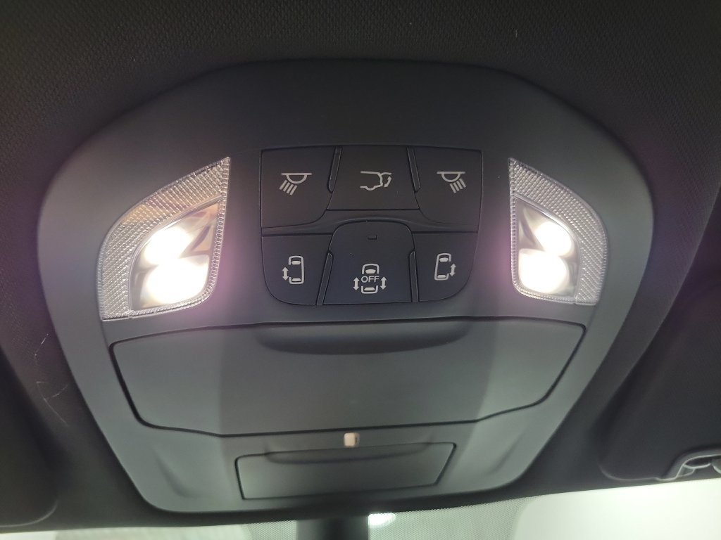 New 2027 Chrysler Pacifica Select AWD/4WD image 31