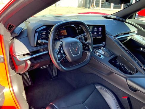 Used 2020 Chevrolet Corvette Stingray Coupe w/ 1LT image 15