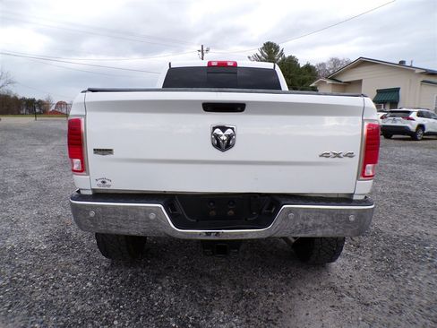 Used 2017 RAM 2500 Laramie image 9