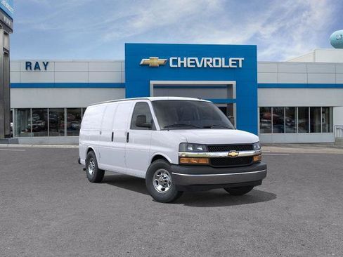 New 2026 Chevrolet Express 2500 w/ Driver Convenience Package RWD image 27