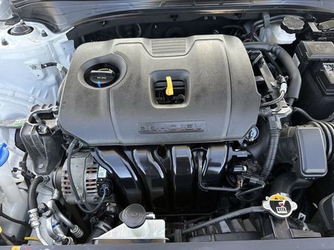 Used 2024 Kia Forte LXS image 31