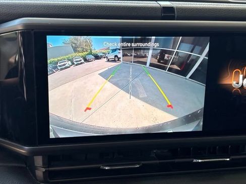 Used 2025 Jeep Wrangler Unlimited Sport AWD/4WD image 22