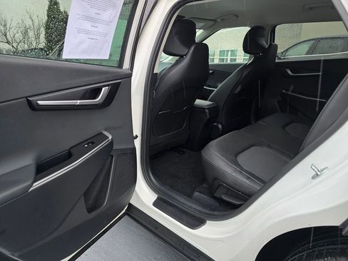 Certified 2023 Kia EV6 Light image 25