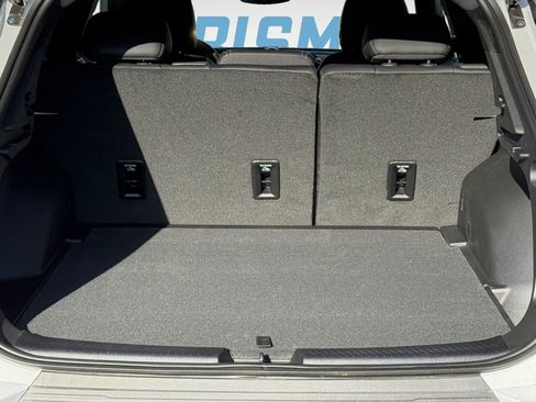 New 2026 Chevrolet Equinox EV LT image 16