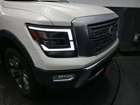 Used 2024 Nissan Titan Platinum Reserve w/ Moonroof Package image 17