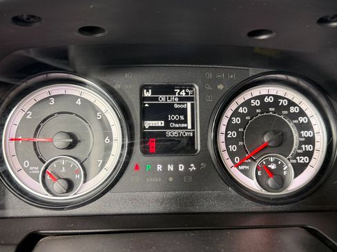 Used 2017 RAM 1500 Express image 23