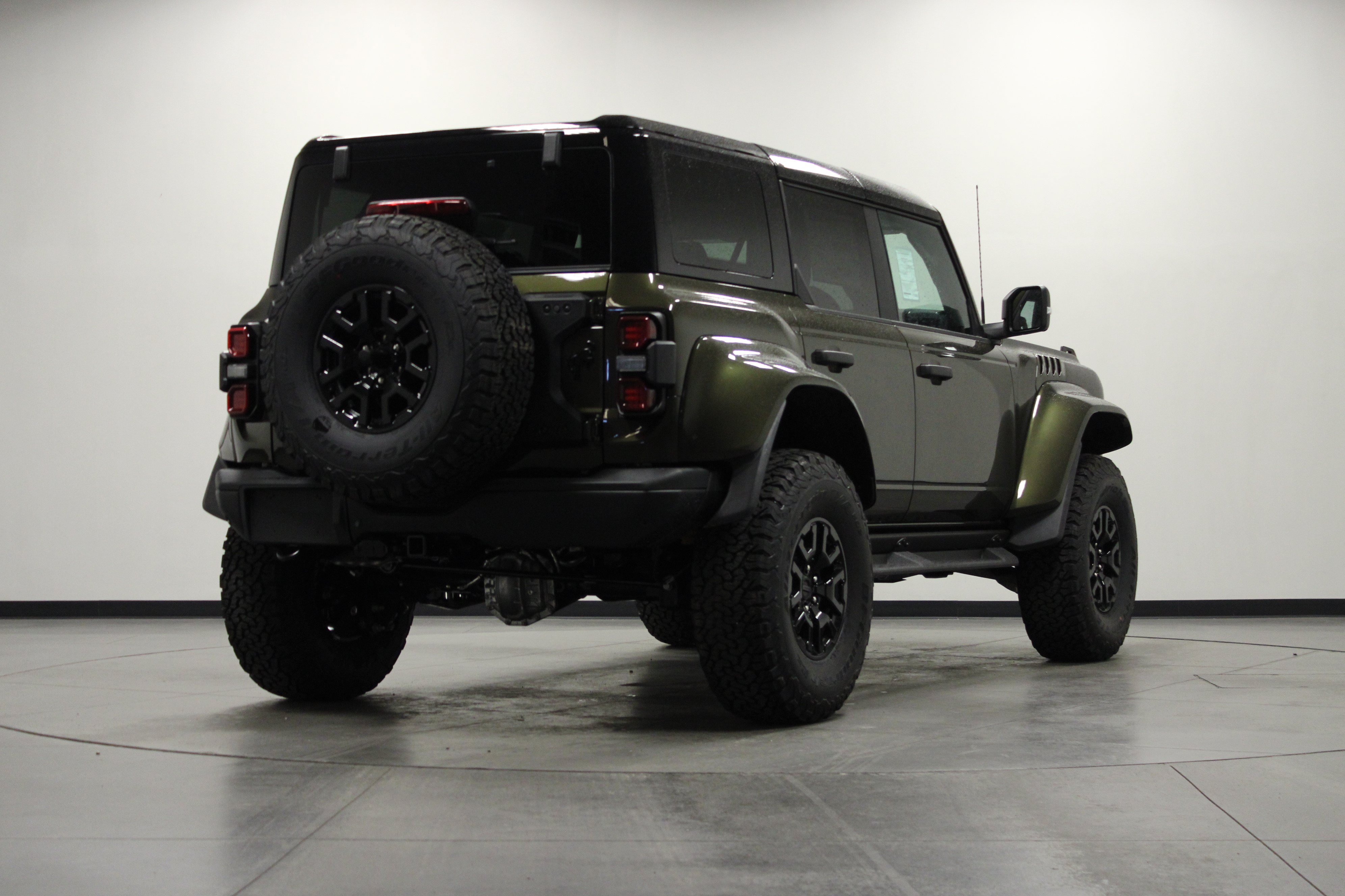 New 2026 Ford Bronco Raptor AWD/4WD image 4