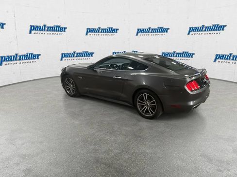 Used 2017 Ford Mustang GT RWD image 7