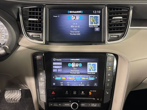 Used 2024 INFINITI QX50 Luxe FWD image 30
