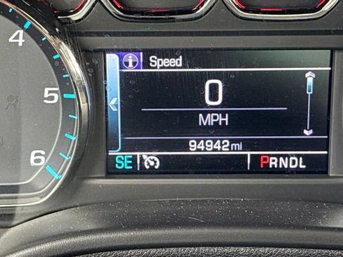 Used 2020 GMC Yukon SLT AWD/4WD image 32