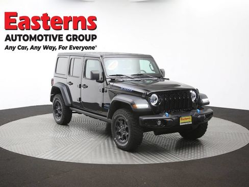 Used 2023 Jeep Wrangler Unlimited w/ Convenience Group AWD/4WD image 50