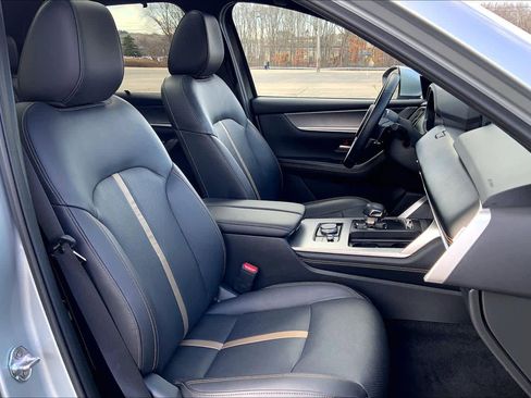 Used 2024 MAZDA CX-90 Plug-In Hybrid w/ Premium Plus image 8