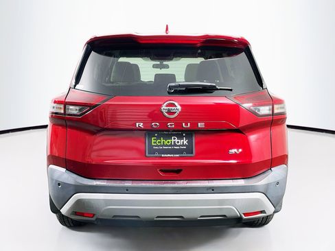 Used 2021 Nissan Rogue SV image 7