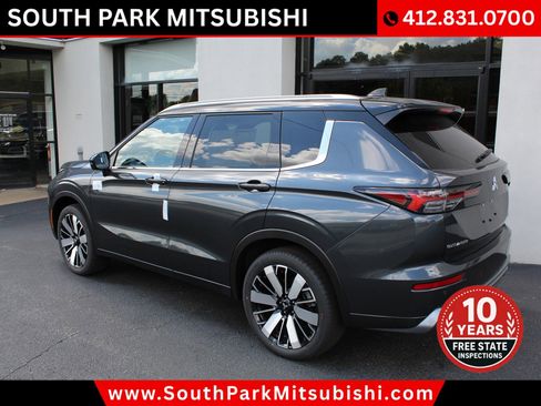 New 2025 Mitsubishi Outlander SEL image 6