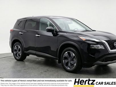 Used 2025 Nissan Rogue SV
