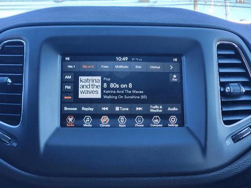 Certified 2020 Jeep Compass Latitude w/ Popular Equipment Group image 9