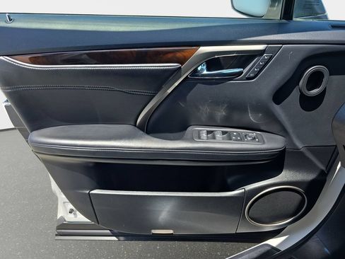 Used 2019 Lexus RX 450h AWD w/ Navigation Package image 30