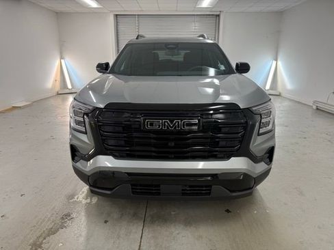 New 2026 GMC Terrain Elevation w/ Elevation Premium Package image 2