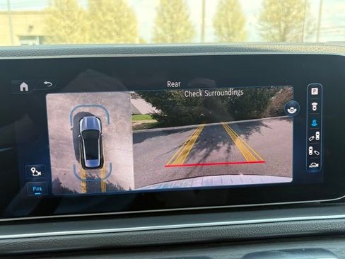 Used 2024 Mercedes-Benz GLE 450e 4MATIC image 34