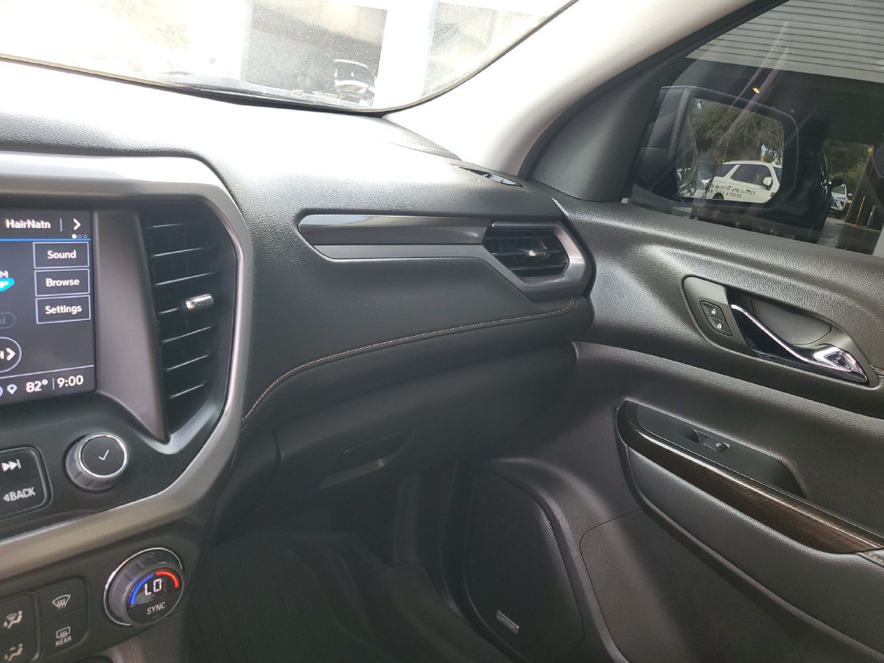Used 2023 GMC Acadia AT4 w/ Technology Package AWD/4WD image 26