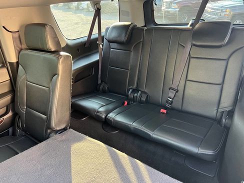 Used 2016 GMC Yukon XL SLE w/ HD Trailering Package image 18