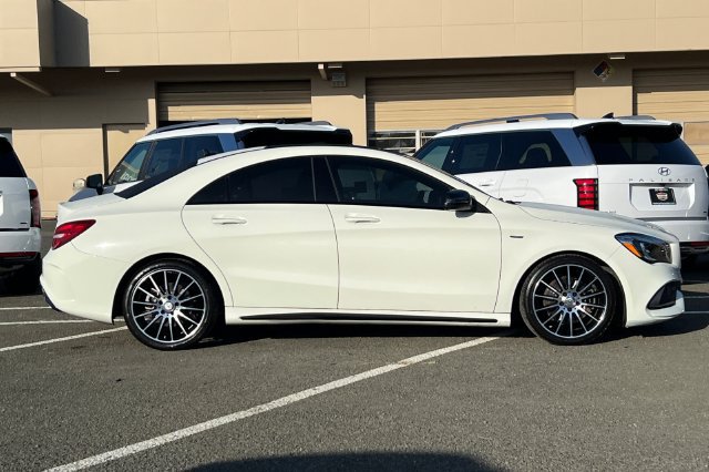 Used 2018 Mercedes-Benz CLA 250 image 3