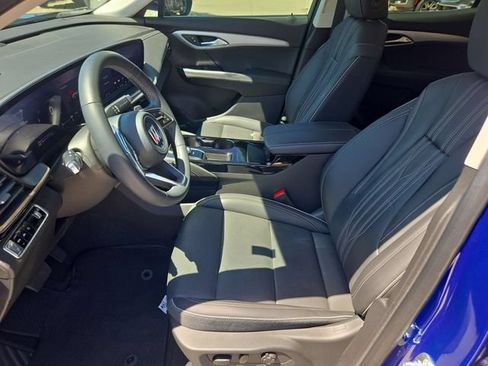 Used 2024 Buick Envision Avenir AWD/4WD image 18