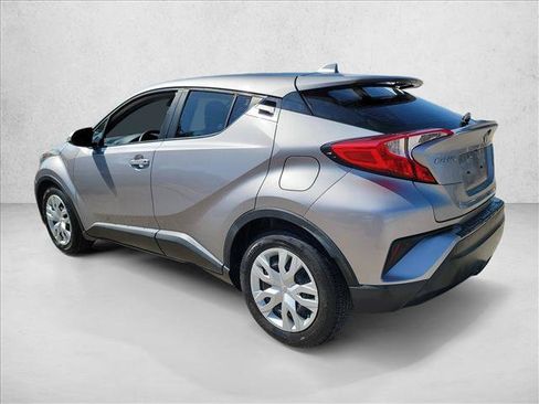 Used 2019 Toyota C-HR LE FWD image 7