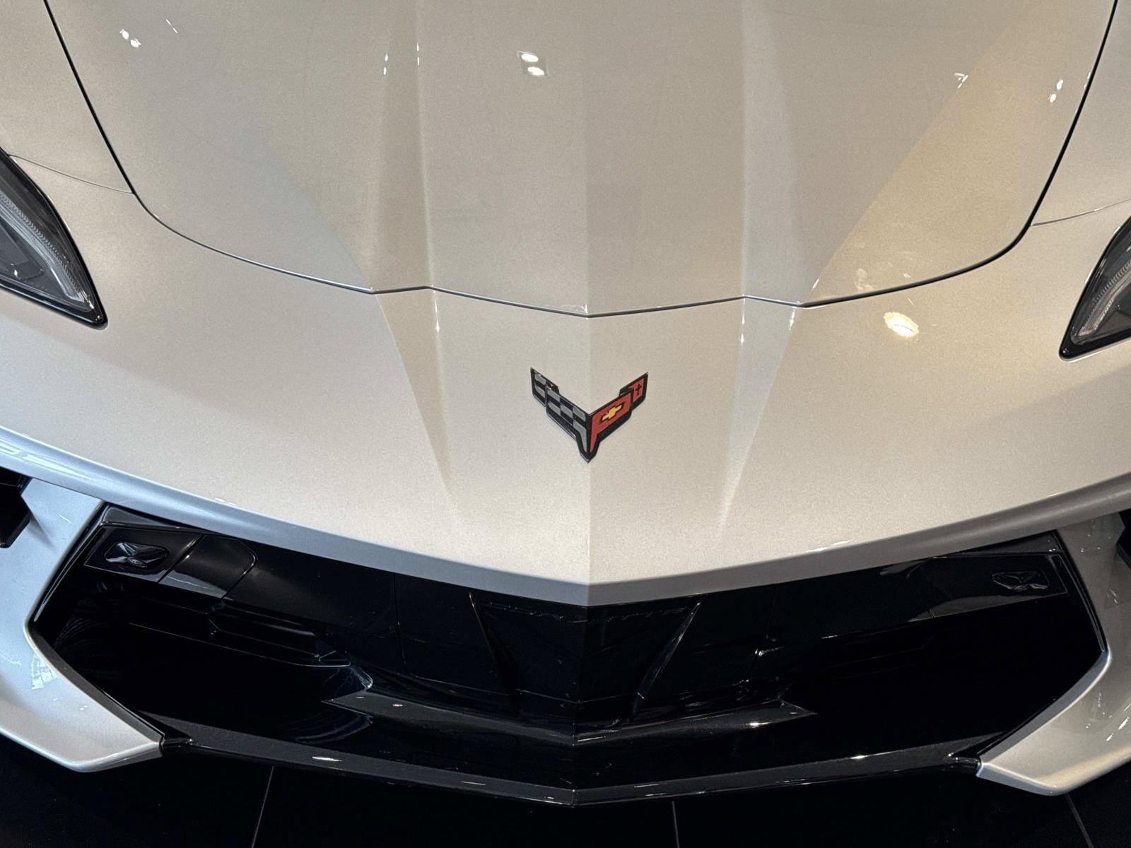 Used 2026 Chevrolet Corvette Stingray Preferred Conv RWD image 8