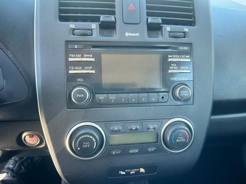 Used 2015 Nissan Leaf S w/ Charge Package image 18