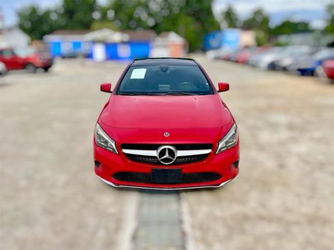 Used 2018 Mercedes-Benz CLA 250 image 3