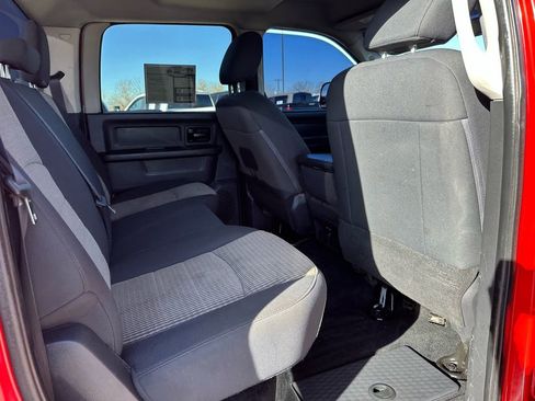 Used 2012 RAM 2500 ST w/ Chrome Appearance Group image 22