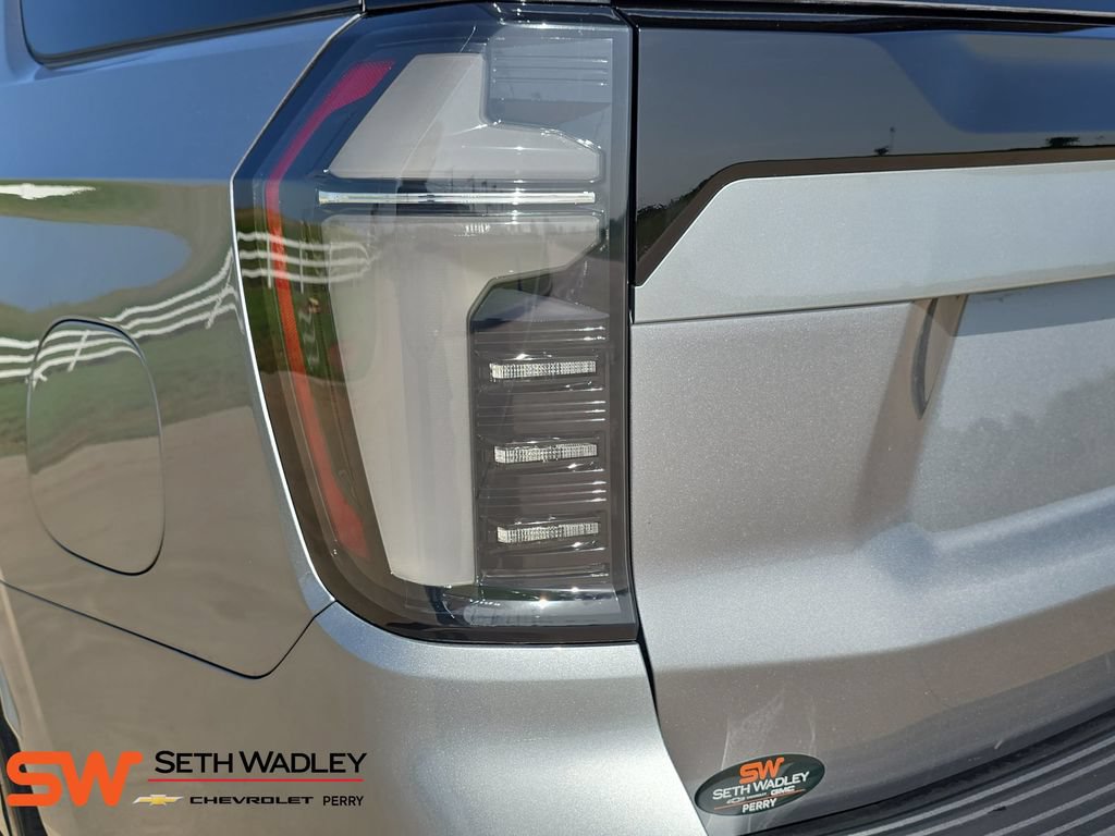 New 2026 Chevrolet Tahoe RST w/ Advanced Technology Package AWD/4WD image 35