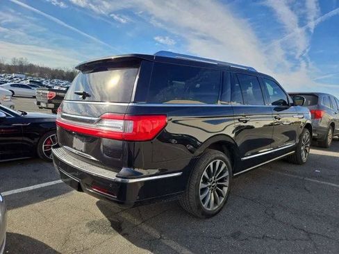 Used 2020 Lincoln Navigator L Reserve AWD/4WD image 3