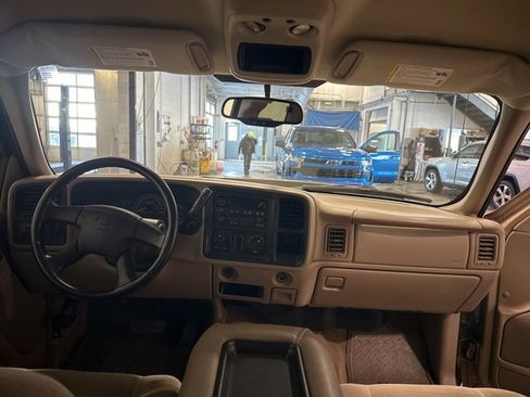 Used 2006 Chevrolet Silverado 1500 LT w/ Light Duty Power Package image 12