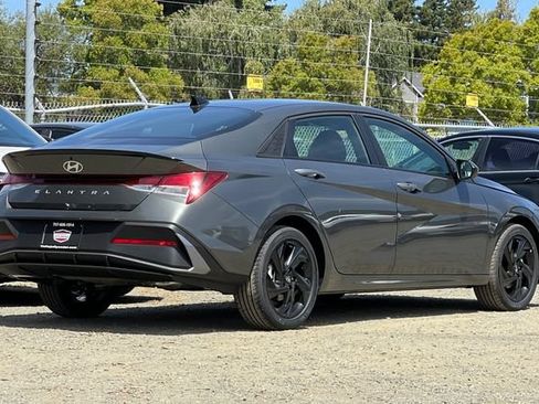 New 2026 Hyundai Elantra Sport FWD image 6