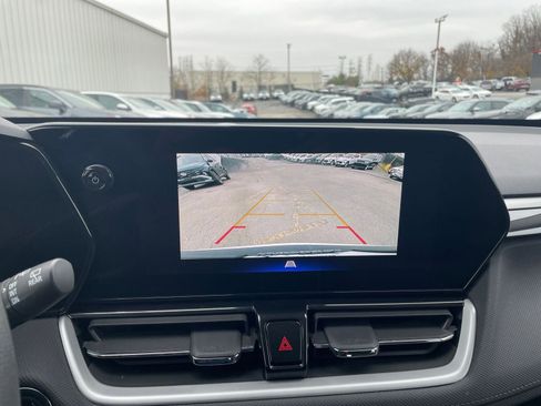 Used 2025 Chevrolet TrailBlazer LT image 17