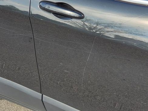 Used 2015 Jeep Cherokee Limited w/ Luxury Group image 38