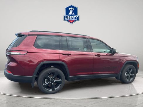New 2025 Jeep Grand Cherokee L Altitude AWD/4WD image 12