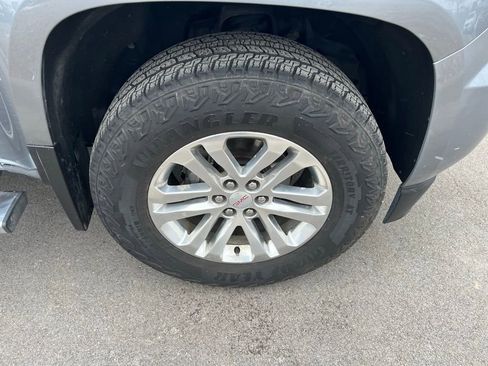 Used 2018 GMC Canyon SLT w/ Driver Alert Package image 11