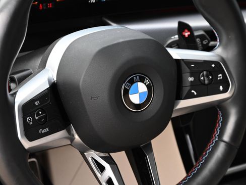 Certified 2024 BMW X1 M35i w/ Premium Package image 11